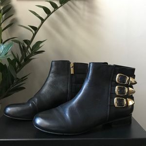 Dolce Vita black ankle booties, size 7.5